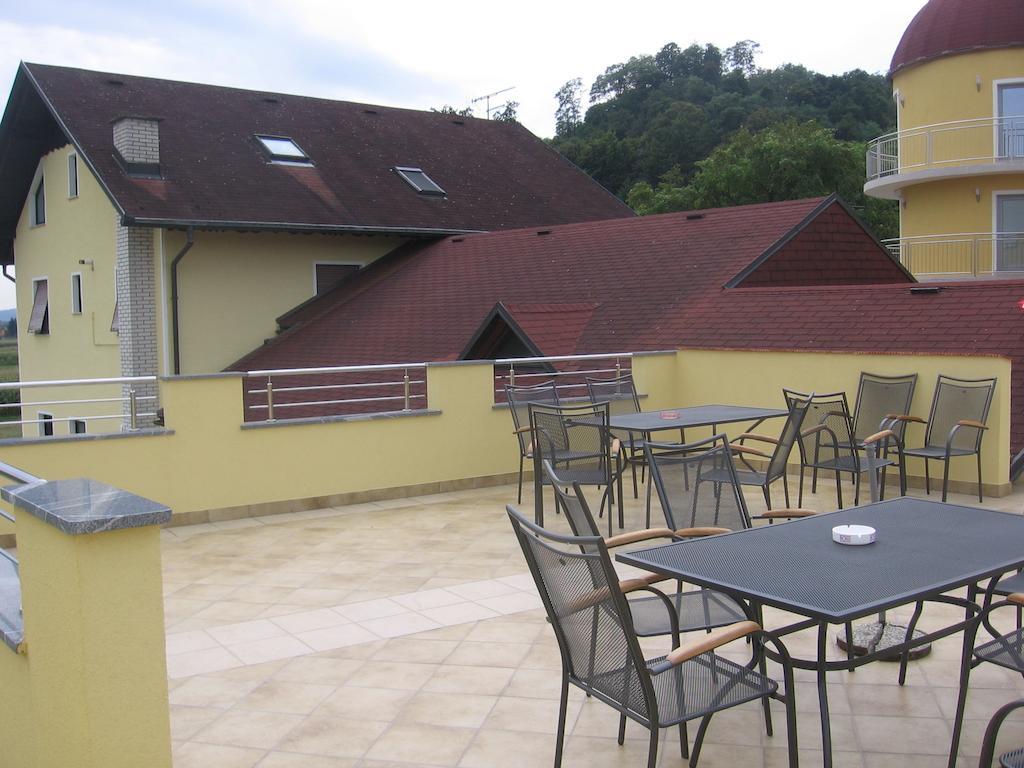 Hotel Gostilna In Prenocisce Kocjan à Bizeljsko Extérieur photo