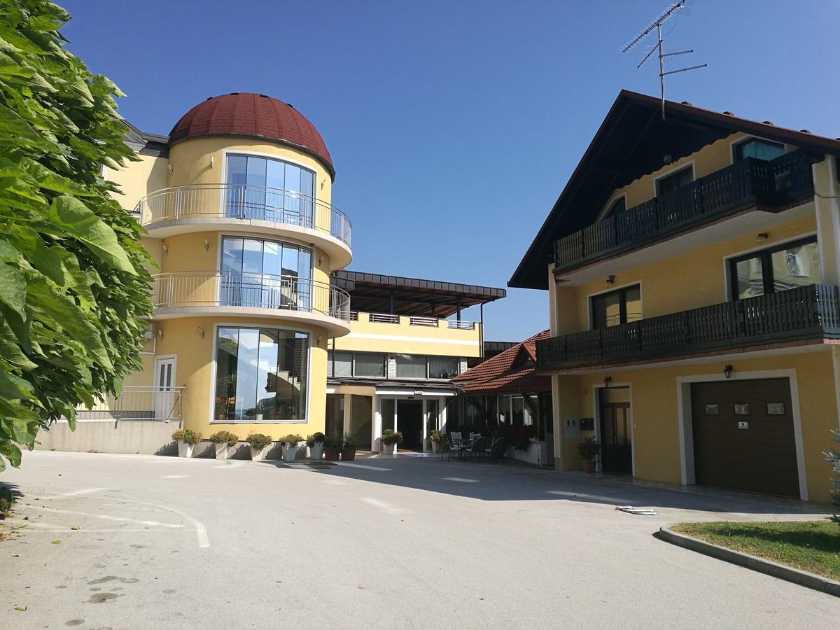Hotel Gostilna In Prenocisce Kocjan à Bizeljsko Extérieur photo